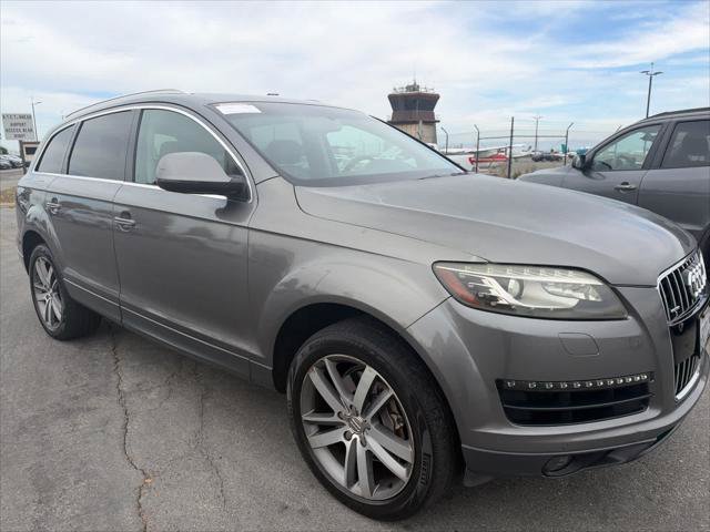 Used 2011 Audi Q7 3.0T Premium Plus AWD/4WD image 2