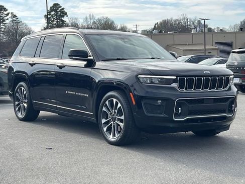 Used 2021 Jeep Grand Cherokee L Overland w/ Luxury Tech Group IV AWD/4WD image 43
