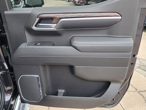 New 2026 GMC Sierra 1500 SLT w/ SLT Premium Plus Package image 40