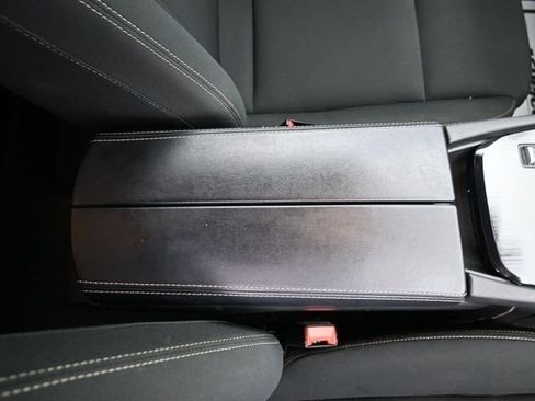 Used 2024 Nissan Rogue S image 36