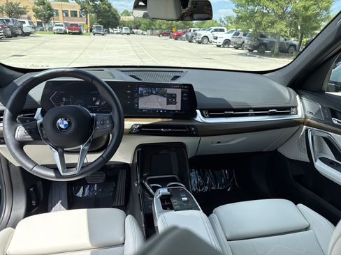 Used 2026 BMW X1 xDrive28i w/ Technology Package AWD/4WD image 28