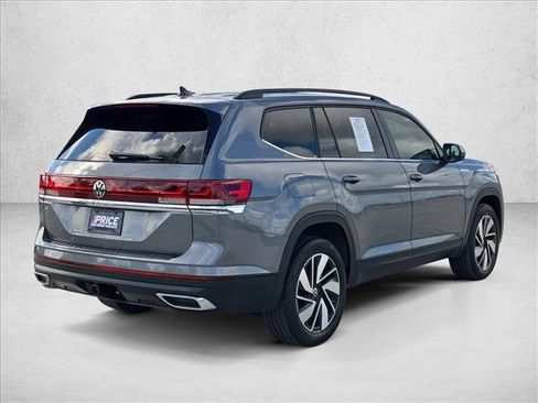 Used 2024 Volkswagen Atlas SE FWD image 5