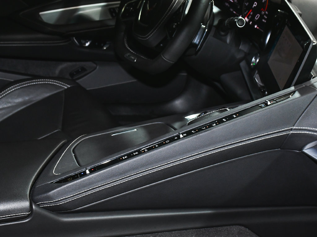 Used 2025 Chevrolet Corvette E-Ray AWD/4WD image 50