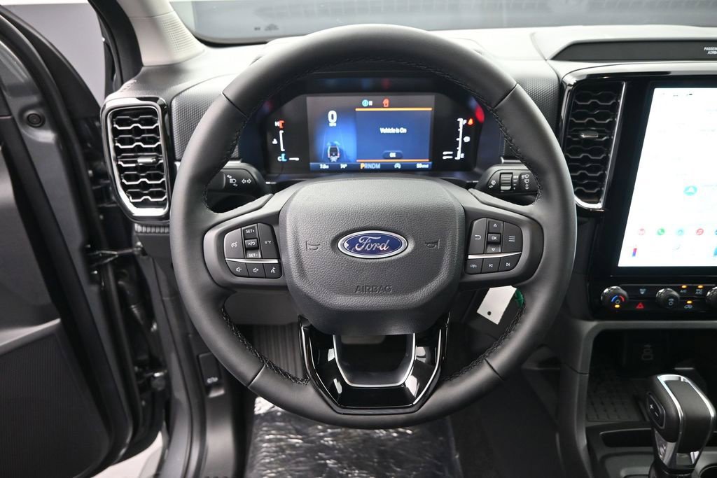 New 2026 Ford Ranger XLT w/ Black Appearance Package AWD/4WD image 14
