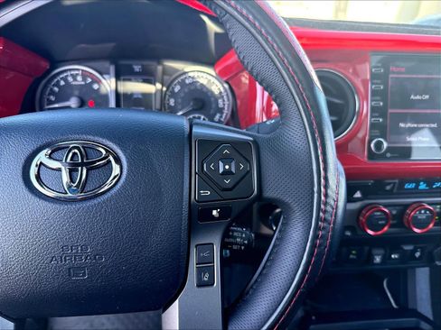 Used 2023 Toyota Tacoma TRD Off-Road w/ TRD Premium Off Road Package AWD/4WD image 14