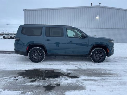 New 2026 Jeep Grand Wagoneer Limited image 19