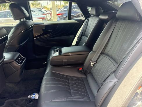 Certified 2023 Lexus LS 500 w/ Interior Upgrade Package RWD image 16