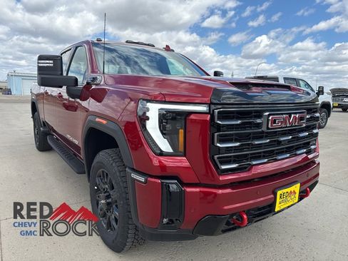 New 2026 GMC Sierra 2500 AT4 w/ AT4 Premium Plus Package AWD/4WD image 3