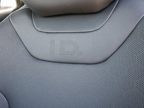 New 2025 Volkswagen ID.4 Pro S Plus image 26