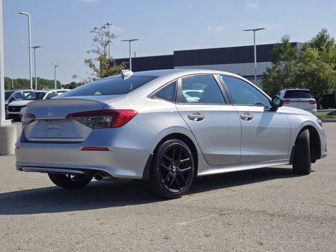 Used 2024 Honda Civic Sport image 15