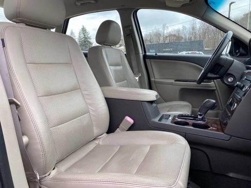 Used 2009 Ford Taurus Limited image 36