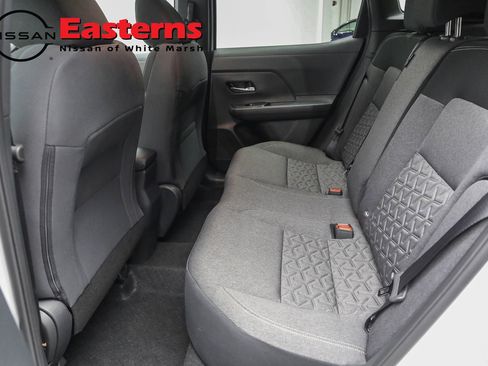 Used 2025 Nissan Kicks SV image 20