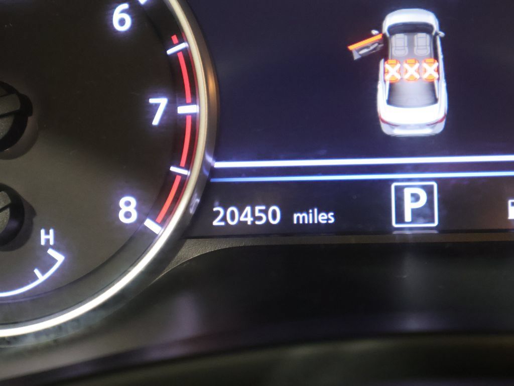 Used 2025 Nissan Sentra SV w/ All-Weather Package FWD image 36