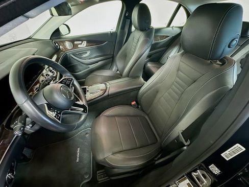 Used 2022 Mercedes-Benz E 350 Sedan image 12