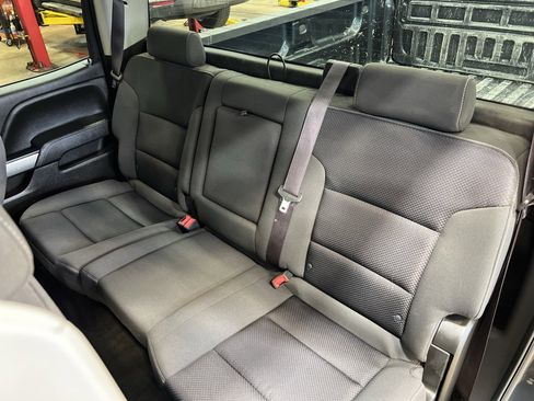 Used 2017 Chevrolet Silverado 1500 LT w/ LPO, Black Pack image 34