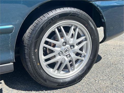 Used 1997 Acura Integra GS FWD image 9