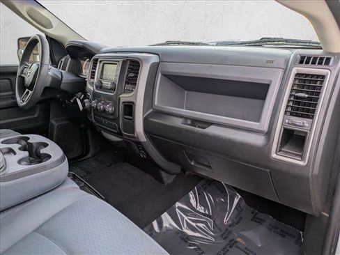 Used 2018 RAM 1500 Express w/ Express Value Package image 20