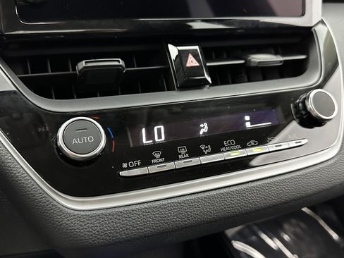 Used 2024 Toyota Corolla LE image 14