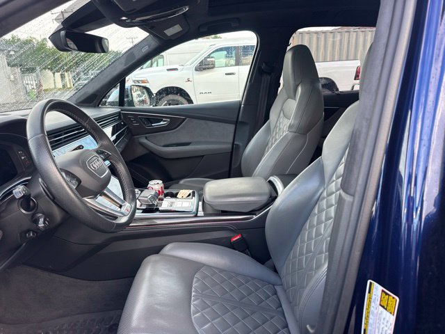 Used 2022 Audi SQ7 Prestige w/ Prestige Package AWD/4WD image 9