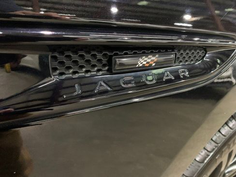 Used 2020 Jaguar F-PACE Checkered Flag image 15