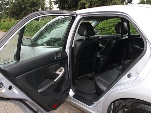 Used 2005 Honda Accord EX image 15
