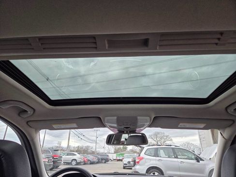 Used 2013 Mercedes-Benz C 300 4MATIC Sedan image 23