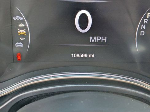 Used 2017 Jeep Grand Cherokee Laredo w/ Quick Order Package 23E image 16