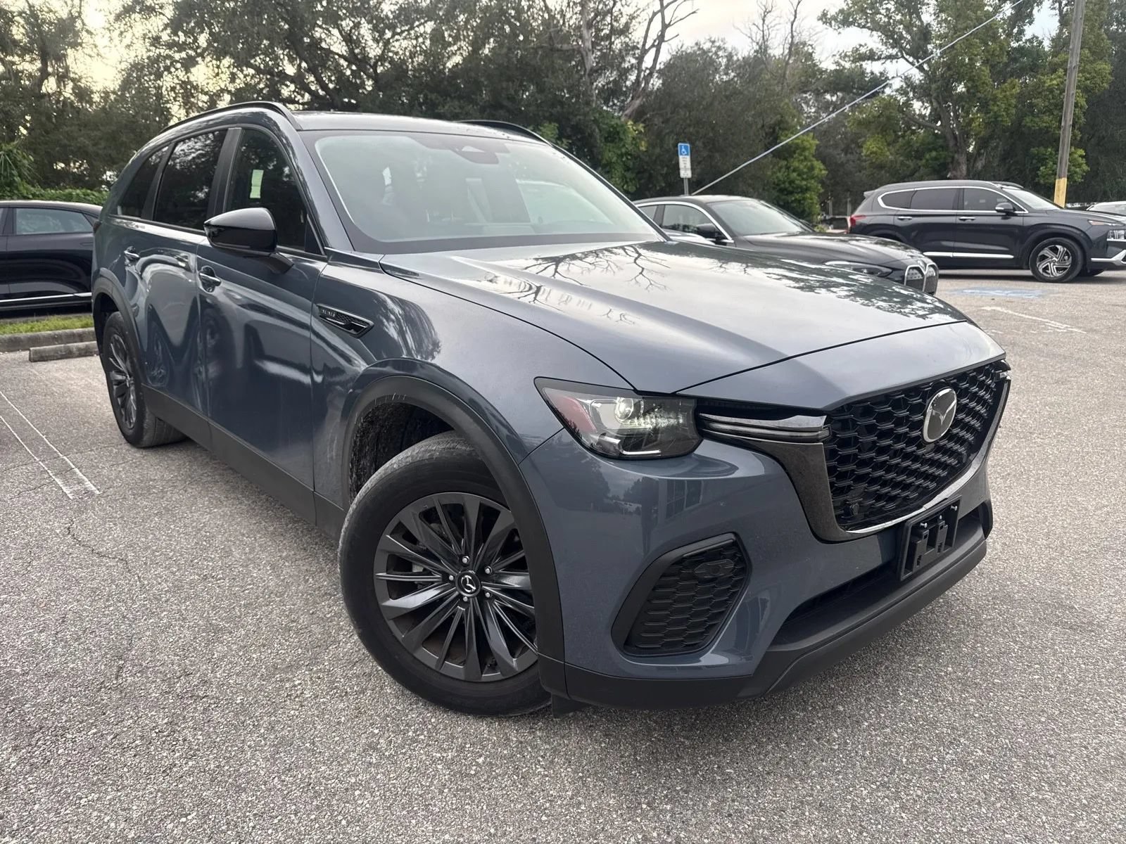 Used 2025 MAZDA CX-70 3.3 Turbo w/ Preferred Package AWD/4WD image 5