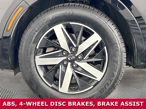 Used 2021 Kia Sorento EX image 34