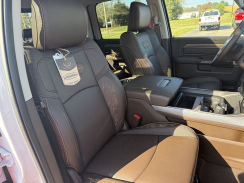New 2026 RAM 2500 Limited AWD/4WD image 41