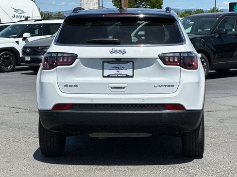 Used 2025 Jeep Compass Limited AWD/4WD image 5