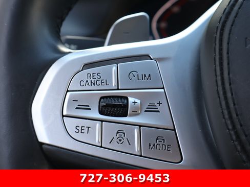 Used 2021 BMW 750i xDrive w/ Executive Package image 24