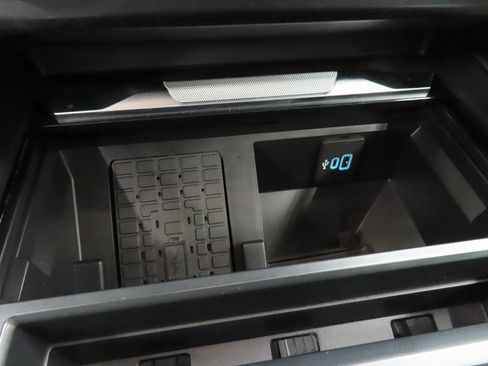 Used 2025 Ford F450 Platinum image 72