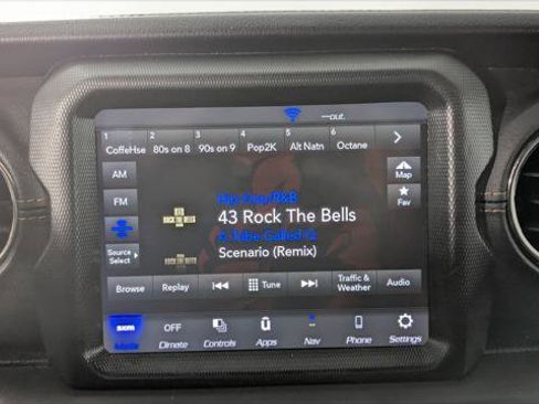 Used 2023 Jeep Gladiator Overland image 29