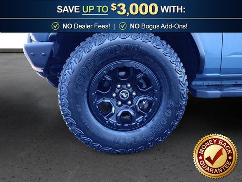 Used 2024 Ford Bronco Wildtrak image 13