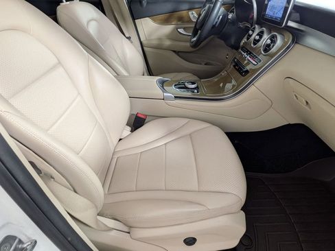 Used 2018 Mercedes-Benz GLC 300 image 28