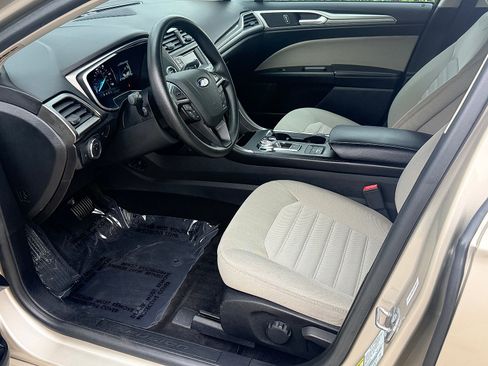 Used 2018 Ford Fusion S FWD image 27