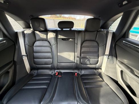 New 2026 Porsche Macan Turbo image 24