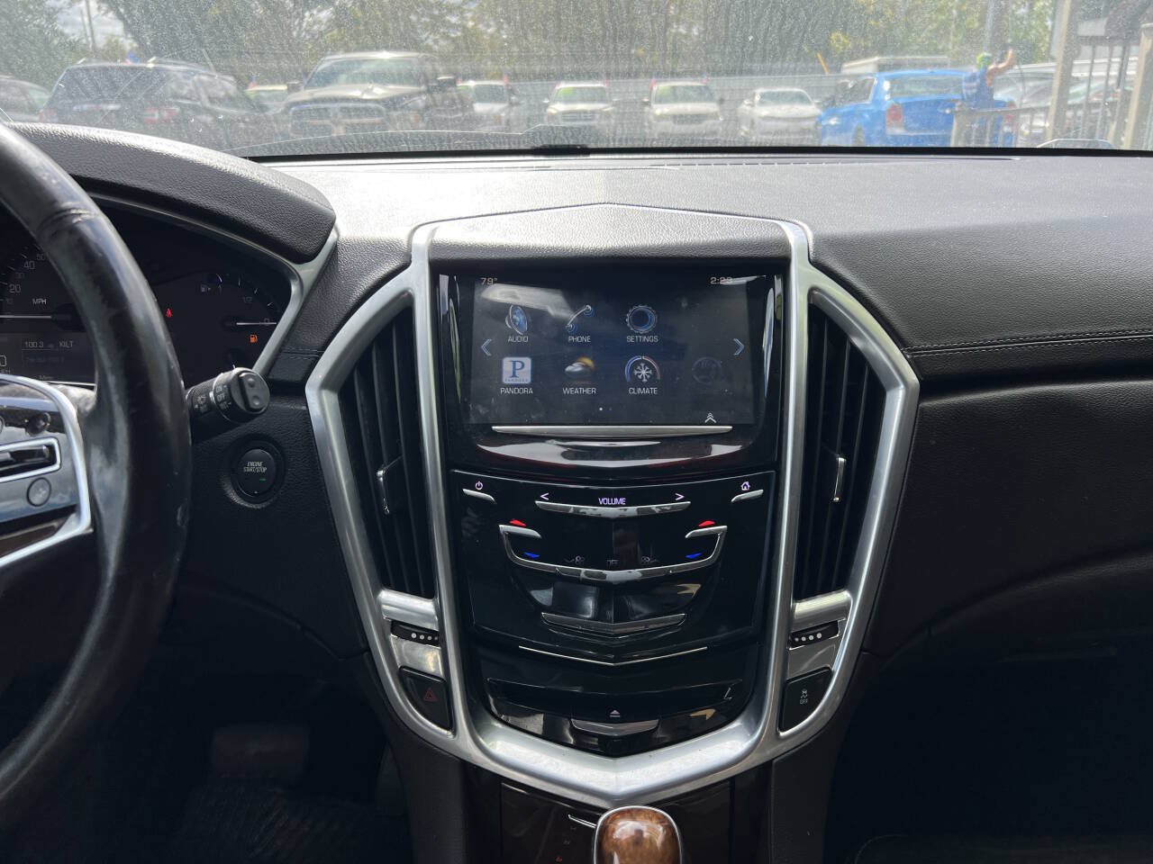 Used 2013 Cadillac SRX Luxury w/ Driver Awareness Package FWD image 18