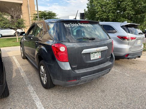 Used 2013 Chevrolet Equinox LS FWD image 2