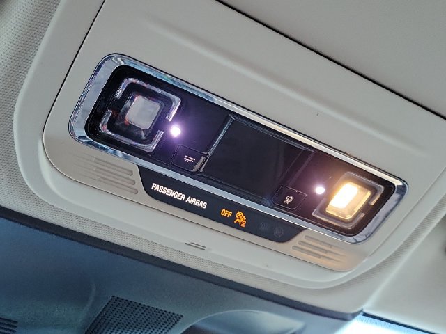 Certified 2022 Lincoln Corsair FWD w/ Equipment Group 101A image 31
