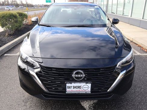 Certified 2025 Nissan Sentra SV w/ All-Weather Package image 5