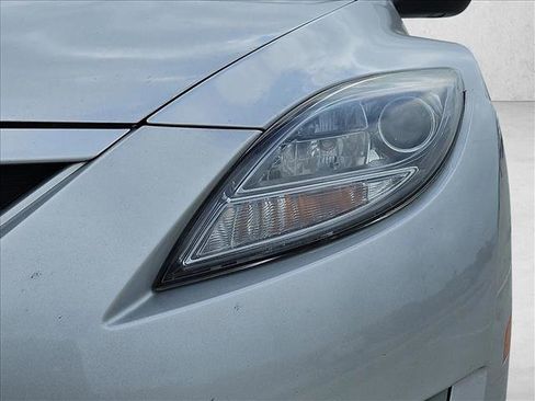 Used 2009 MAZDA MAZDA6 i Grand Touring w/ Moonroof & Bose Pkg image 4