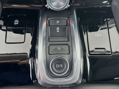 Used 2023 Acura MDX SH-AWD image 24