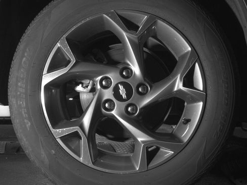 Used 2025 Chevrolet Trax LT w/ LT Convenience Package image 15