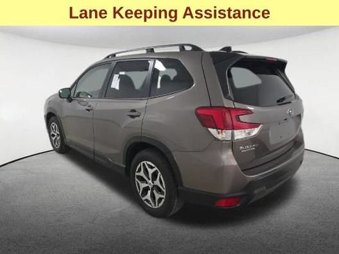 Used 2024 Subaru Forester Premium AWD/4WD image 8