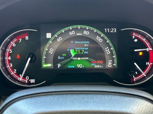 Used 2024 Toyota RAV4 LE FWD image 24