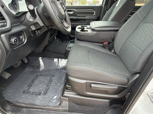 Used 2025 RAM 2500 Big Horn image 16