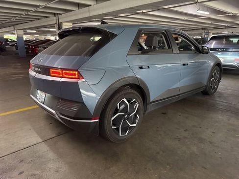 Used 2024 Hyundai Ioniq 5 SEL image 3