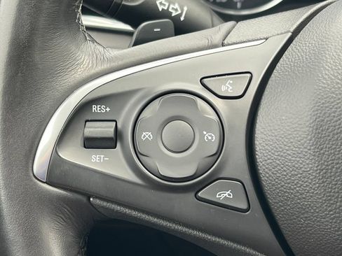 Used 2019 Buick LaCrosse Essence w/ Sun and Shade Package AWD/4WD image 19